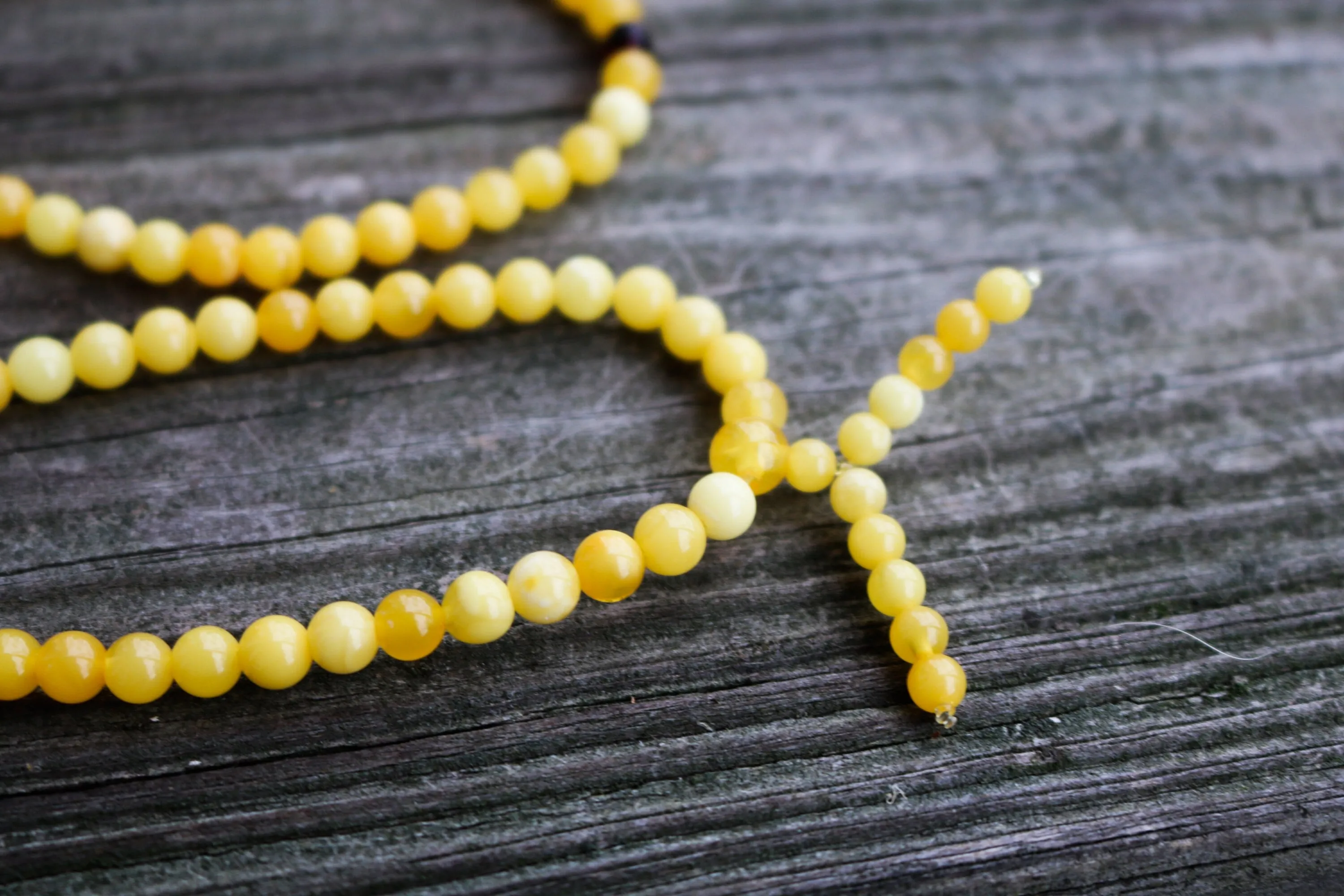 Baltic Amber Mala Prayer Ball Beads Butterscotch Buddhist Natural Untreated 11.6 gram 6 mm