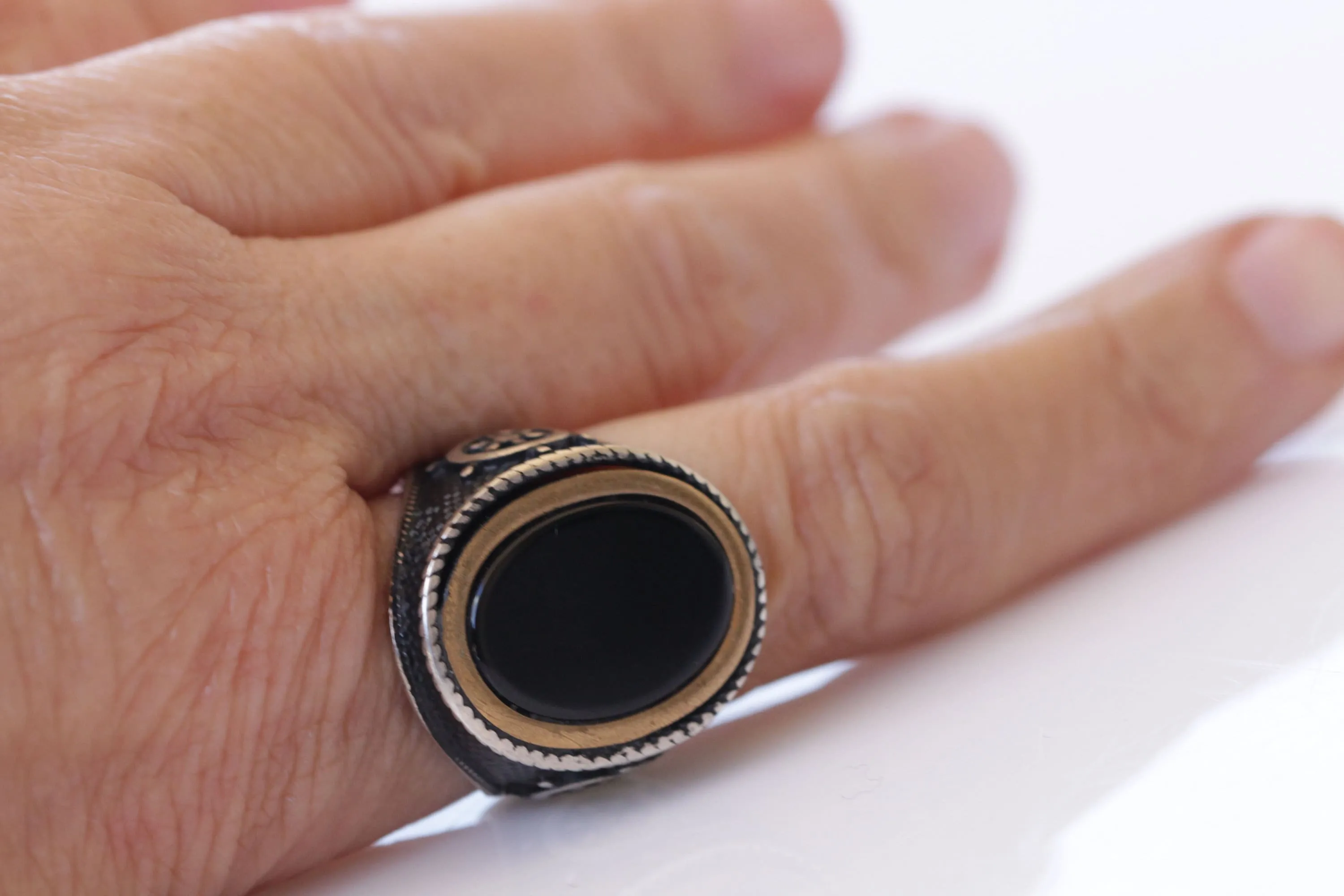 BOHO ONYX RING