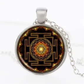 Chakra Spiritual Buddhist Sri Lanka Yantra Pendant Necklace for Men Women Sacred Geometry Jewelry meditation Prayer Necklace