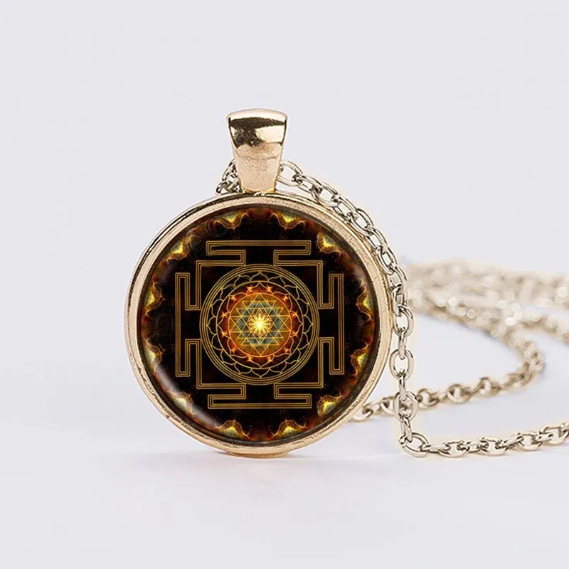 Chakra Spiritual Buddhist Sri Lanka Yantra Pendant Necklace for Men Women Sacred Geometry Jewelry meditation Prayer Necklace