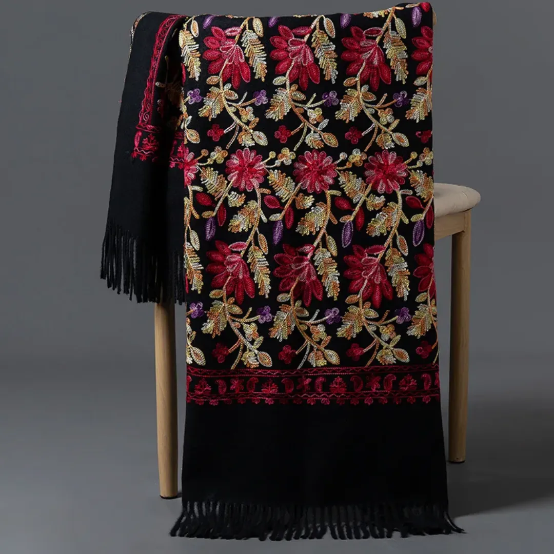 Embroidery Cashmere Scarves: Luxurious Comfort & Stylish Warmth