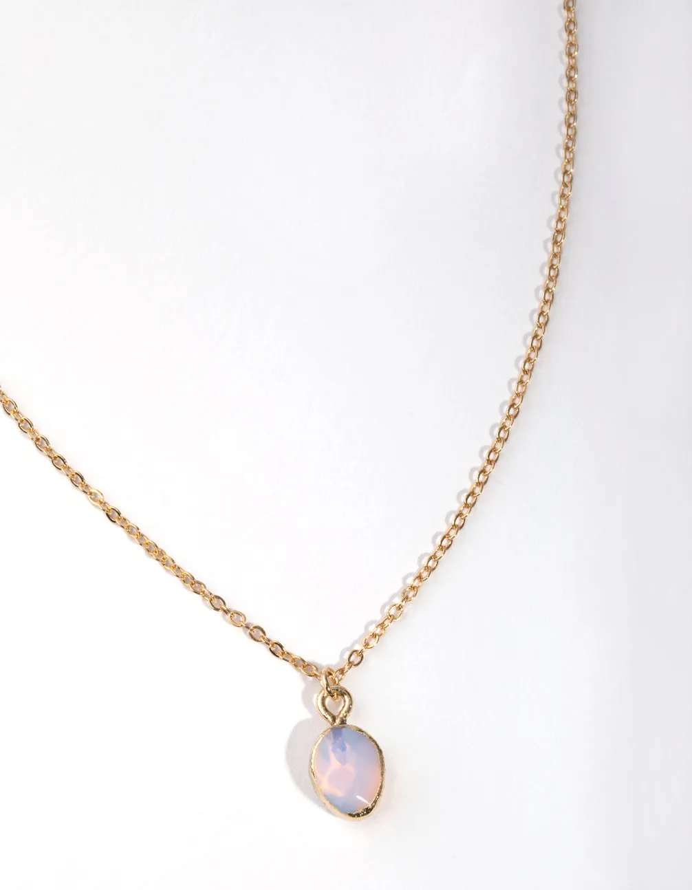 Gold Plated Semi Precious Oval Pendant Necklace