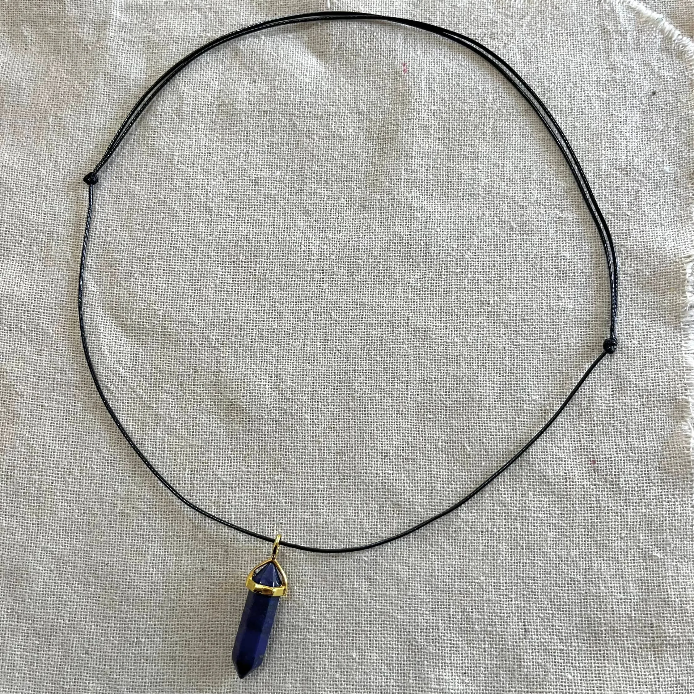 Lithos Point Pendant - Lapis Lazuli