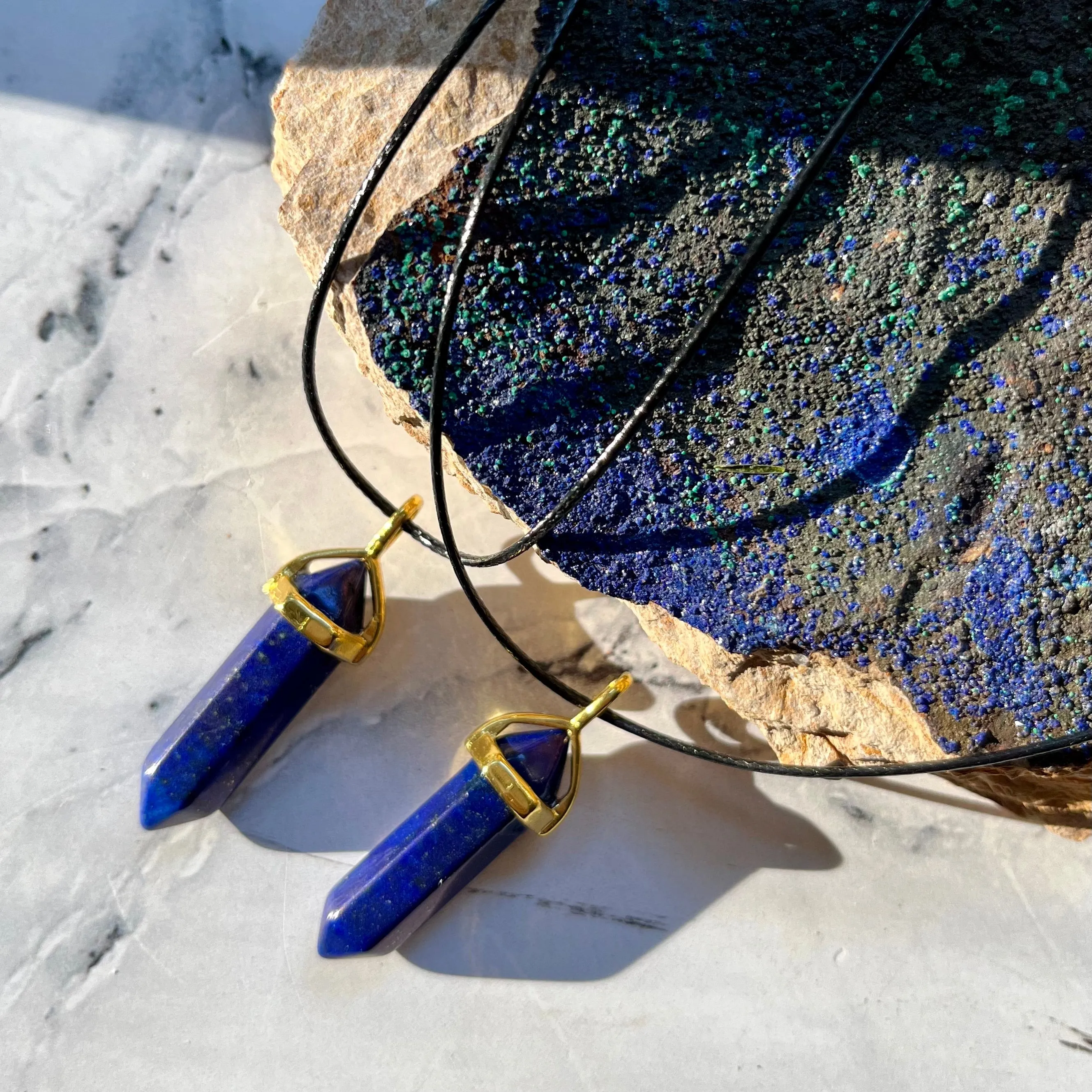 Lithos Point Pendant - Lapis Lazuli