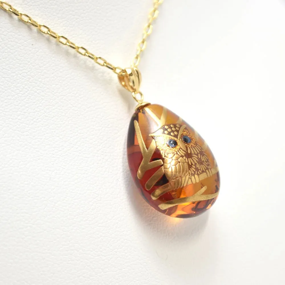 Maki-e Urushi Lacquer Reversible Pendant Necklace - Amber / Owl and Heart -, Traditional Japanese Urushi Lacquer Jewelry