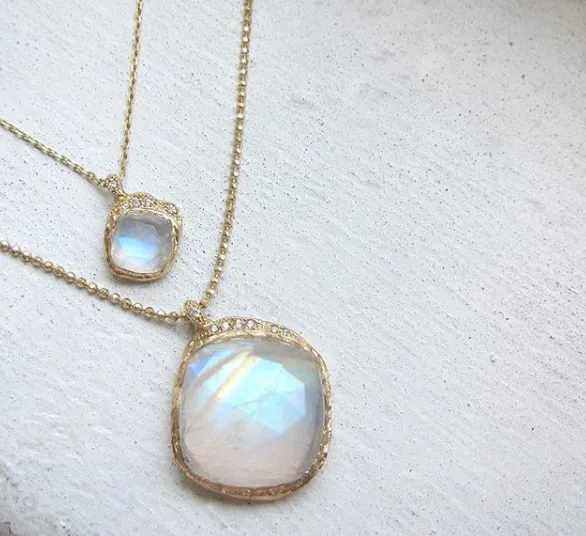 Mini Cove Moonstone Necklace