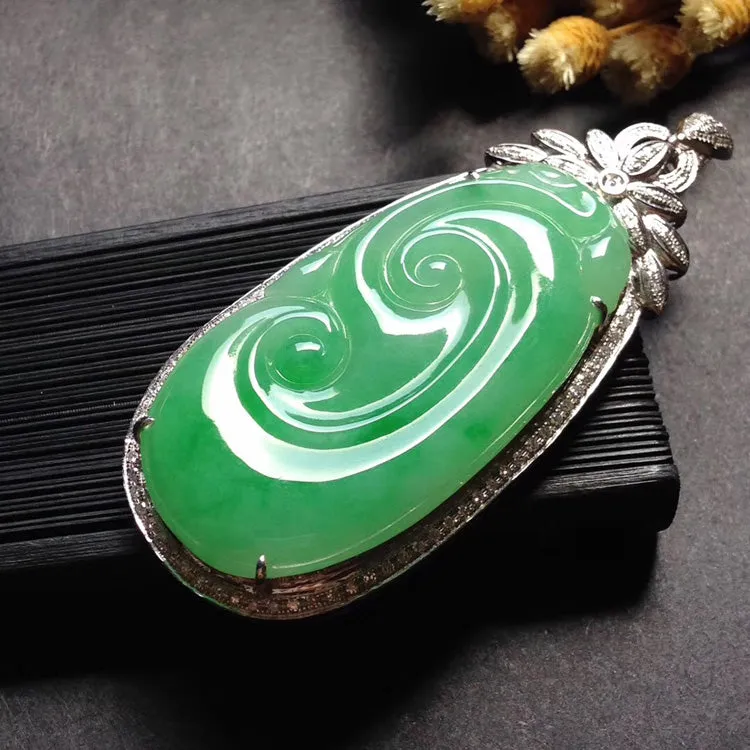 Natural Jade Pendant Jadeite Gold Ruyi Pendant PT407