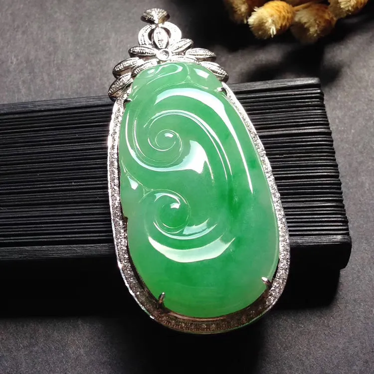 Natural Jade Pendant Jadeite Gold Ruyi Pendant PT407