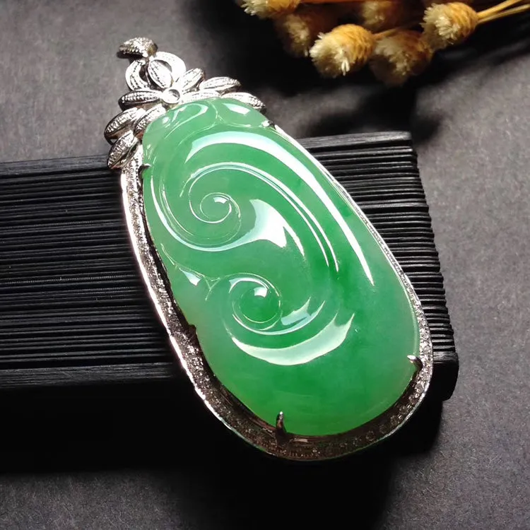 Natural Jade Pendant Jadeite Gold Ruyi Pendant PT407