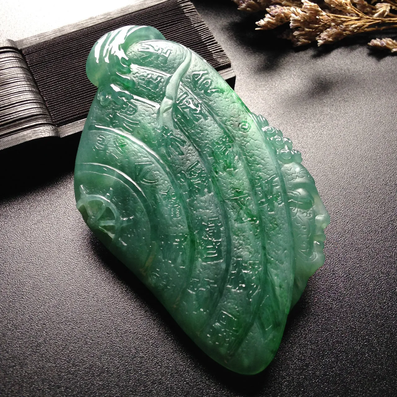 Natural Jade Pendant Jadeite Guan Yin Pendant PT294