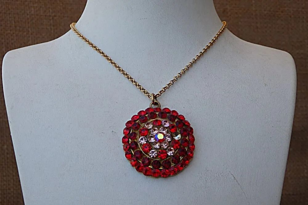 Red Pendant