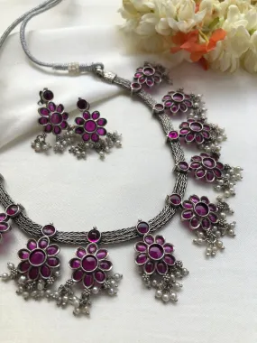 Ruby spinel flower necklace with earrings, set