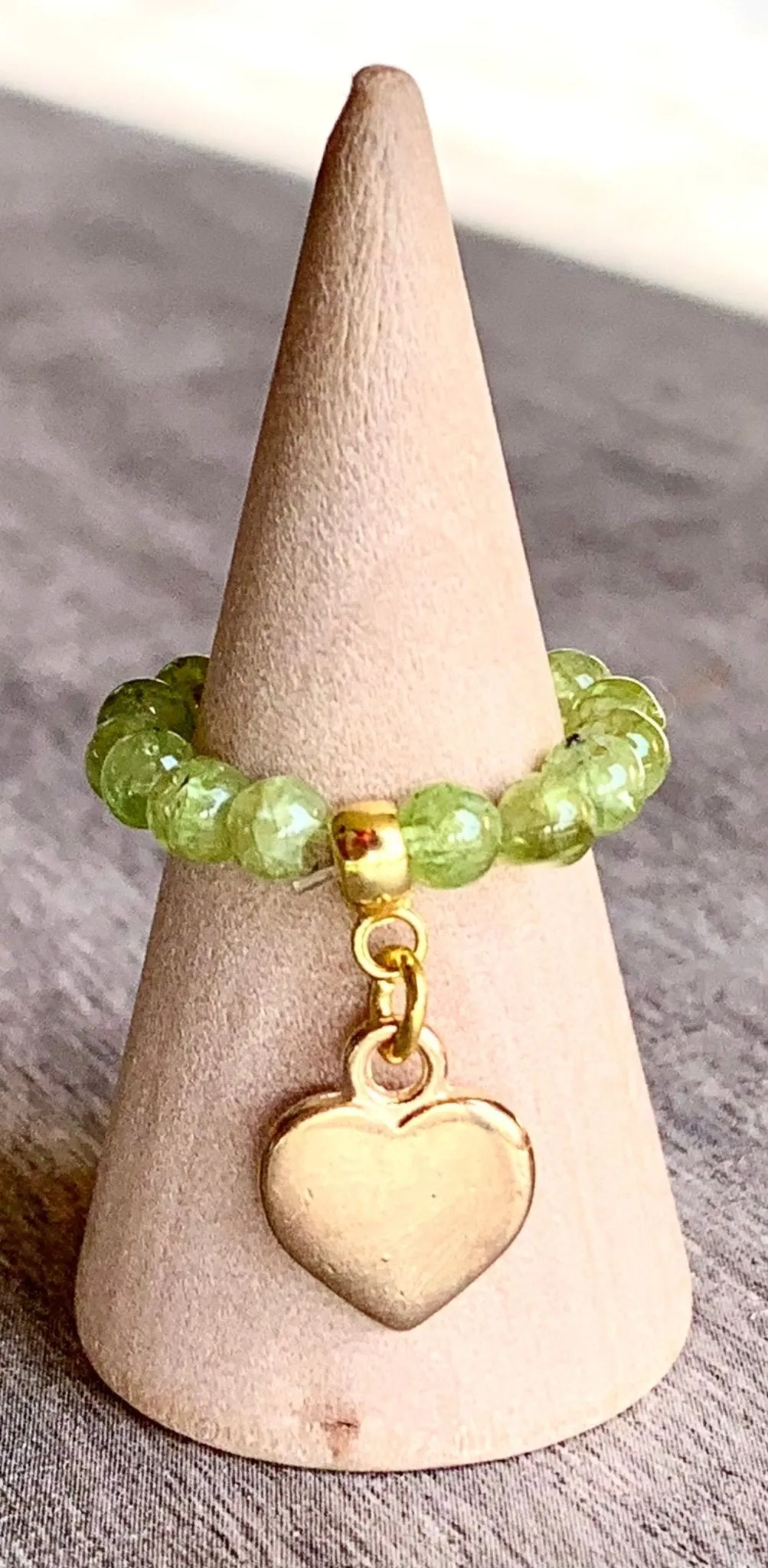 🔴SOLD🔴Gigi Handmade Peridot Beaded Expandable Ring with Heart Charm