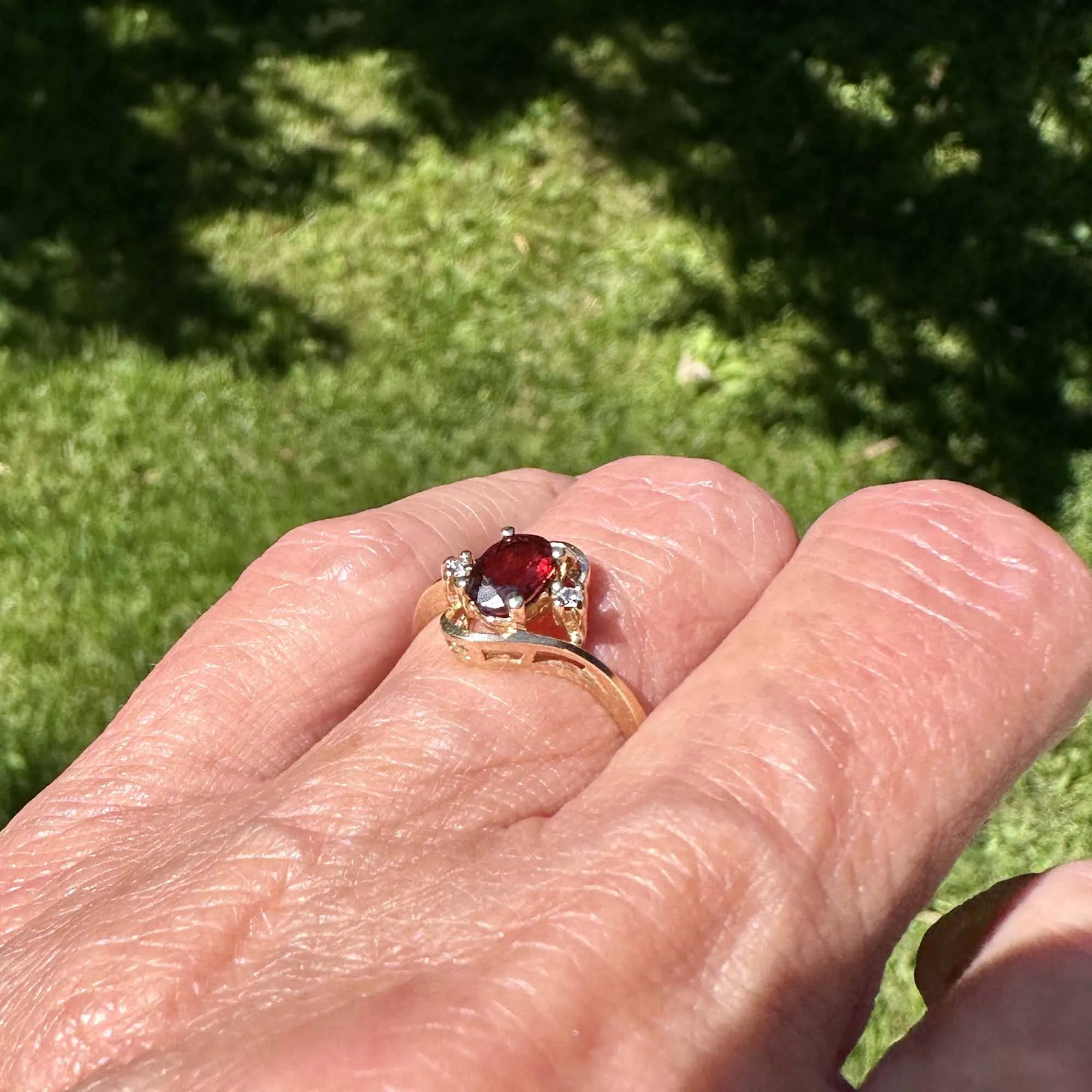 Vintage 10K Gold Bypass Diamond Garnet Ring