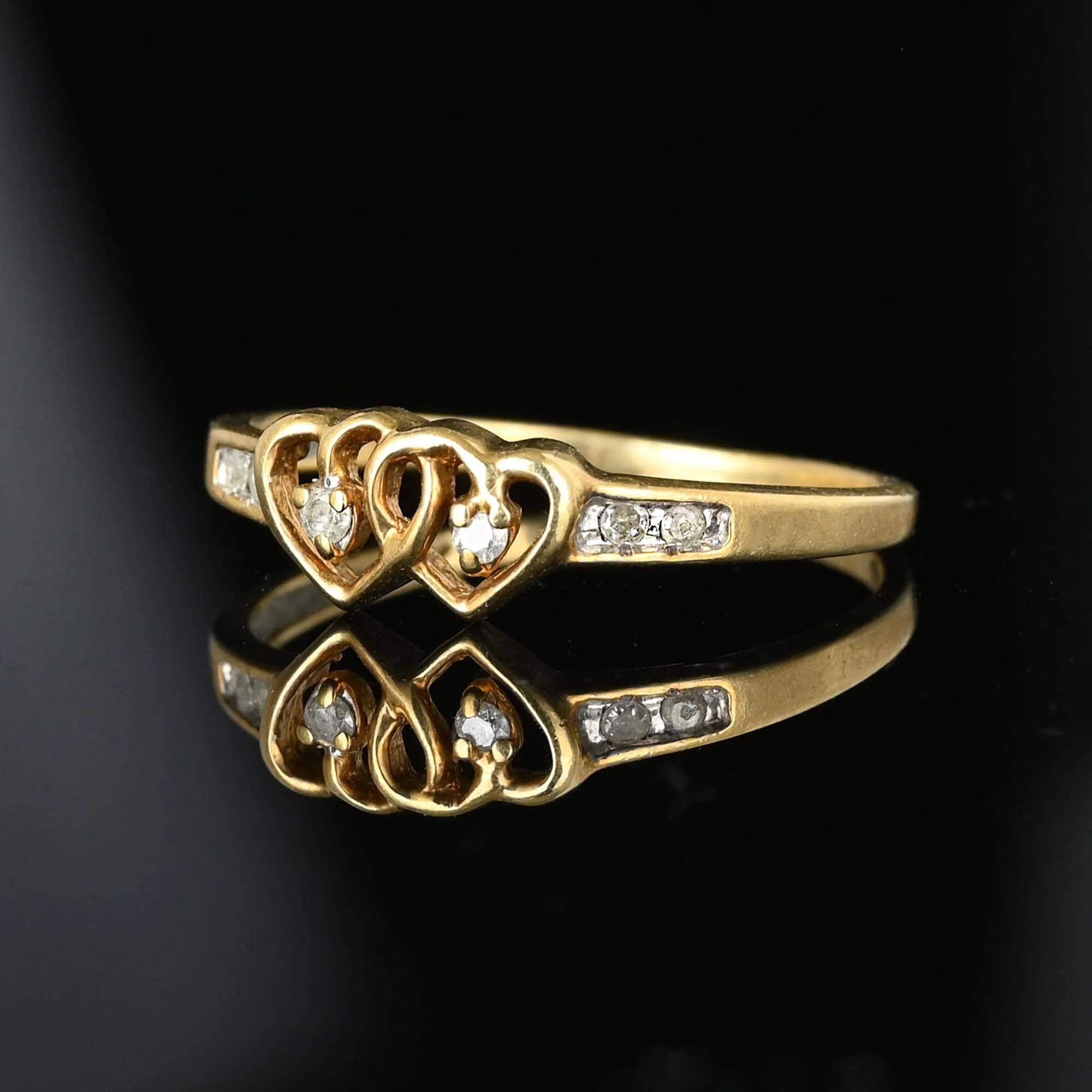 Vintage 10K Gold Diamond Joined Heart Ring